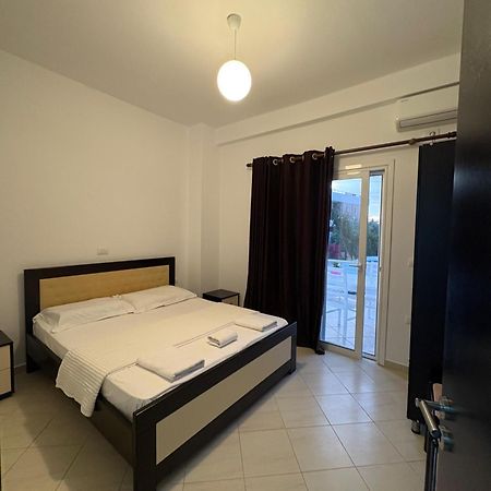 Xhonis Apartments Ksamil Ngoại thất bức ảnh