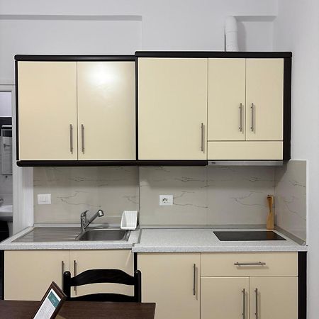 Xhonis Apartments Ksamil Ngoại thất bức ảnh