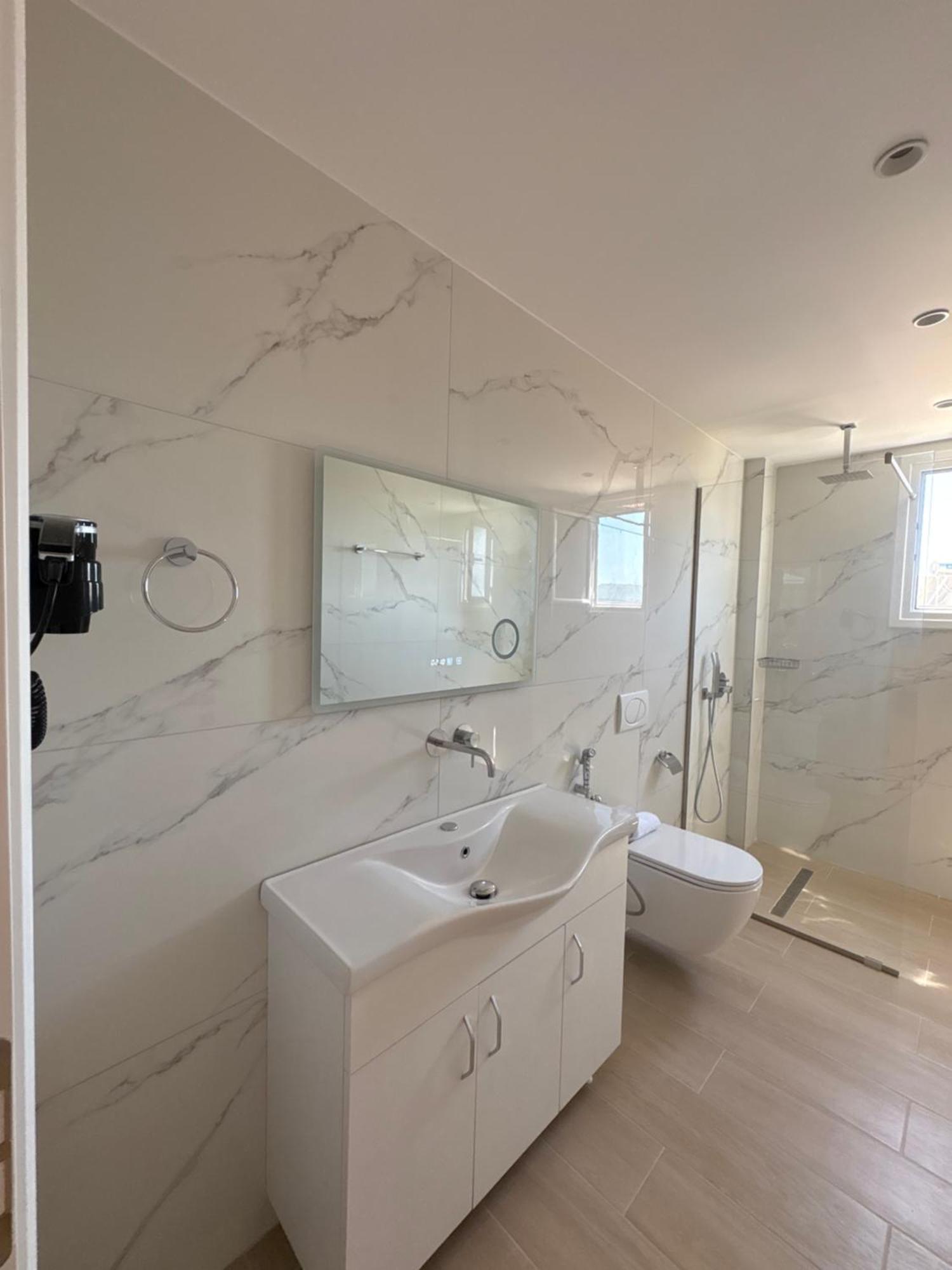 Xhonis Apartments Ksamil Ngoại thất bức ảnh