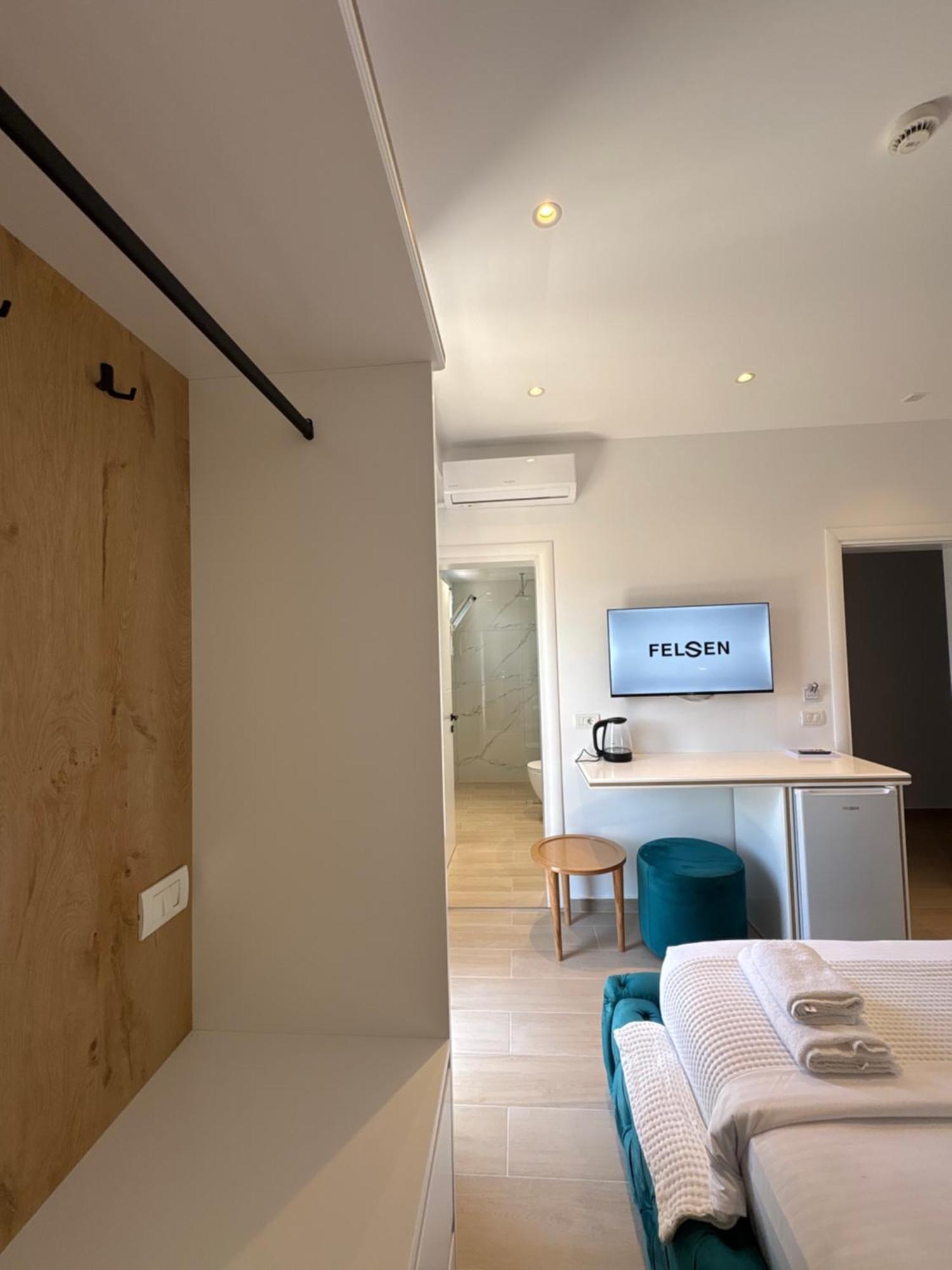 Xhonis Apartments Ksamil Ngoại thất bức ảnh