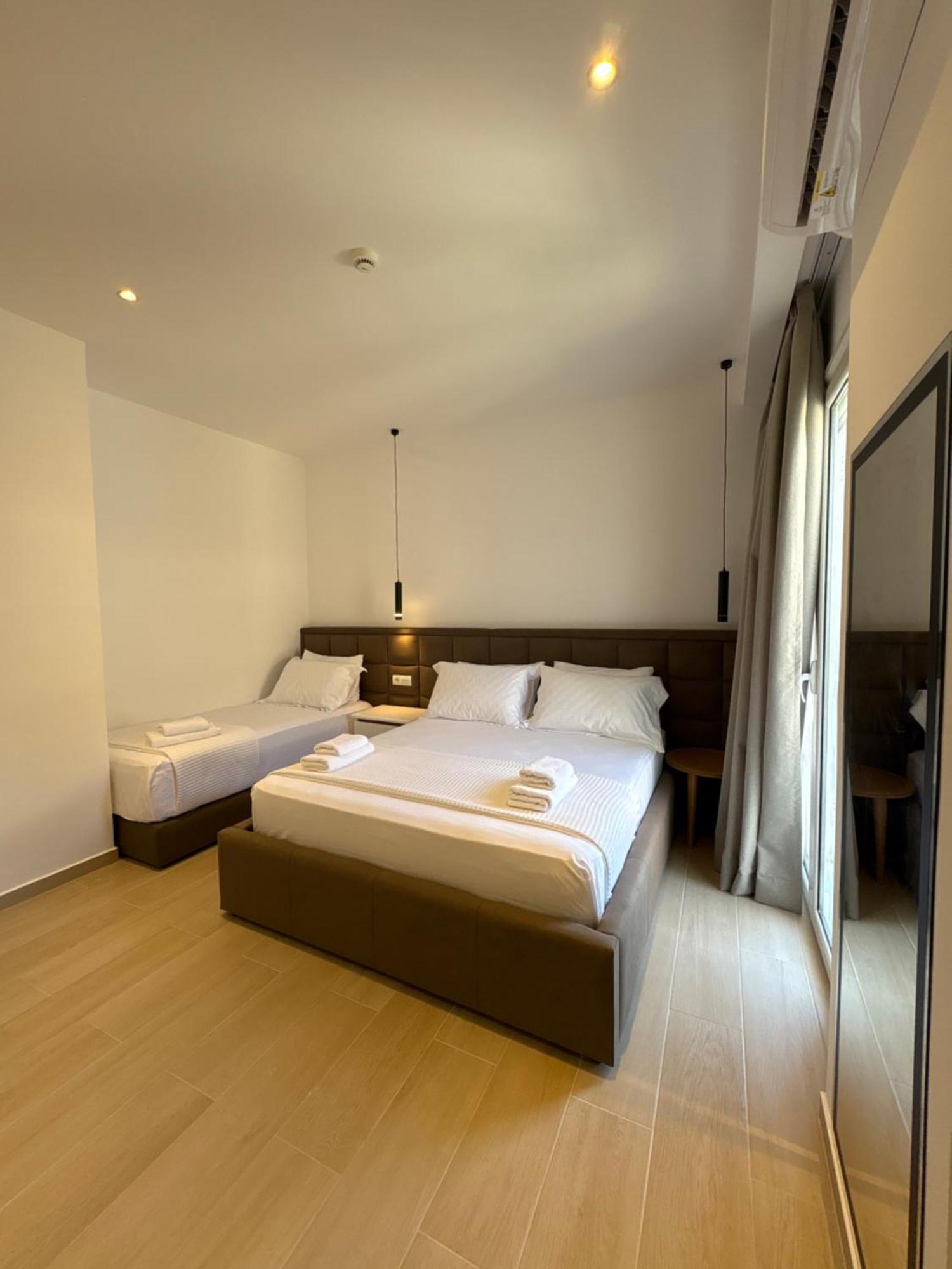 Xhonis Apartments Ksamil Ngoại thất bức ảnh