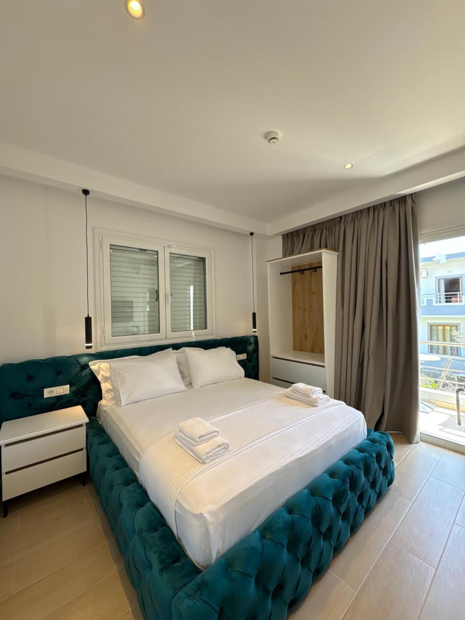 Xhonis Apartments Ksamil Ngoại thất bức ảnh