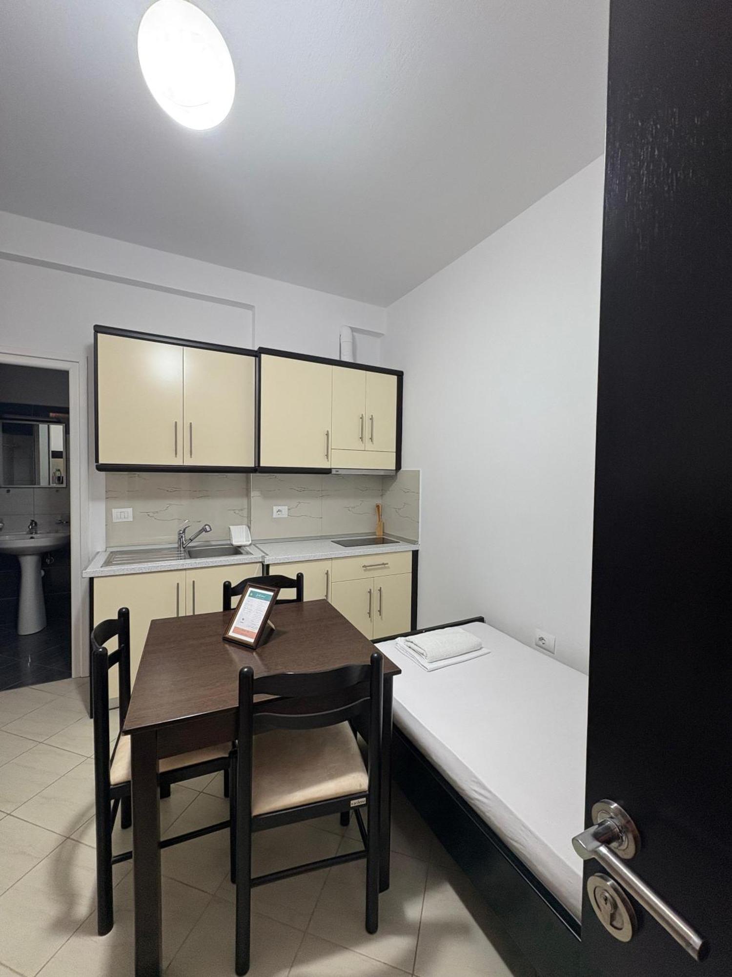 Xhonis Apartments Ksamil Ngoại thất bức ảnh