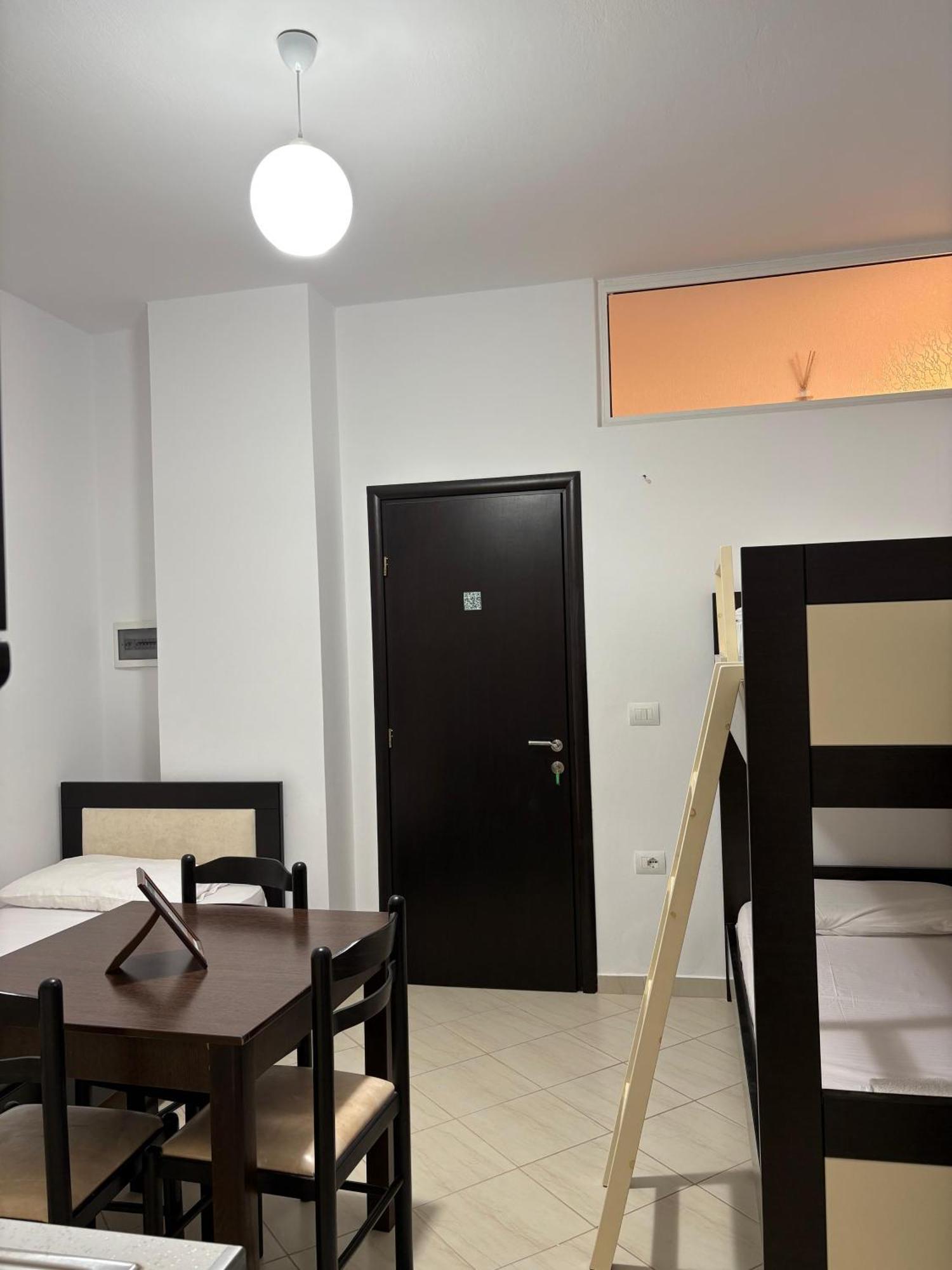 Xhonis Apartments Ksamil Ngoại thất bức ảnh